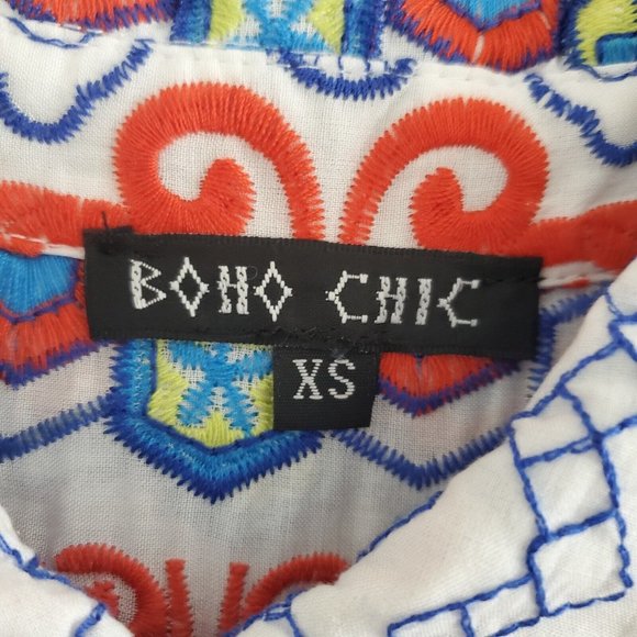Boho Chic Womens Embroidered Geometric Button Front Blouse Size XS Multicolor - Picture 3 of 8